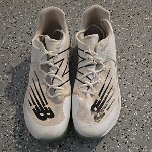 Used New Balance Men's FuelCell 4040 V6 Turf-Trainer White Mens 15